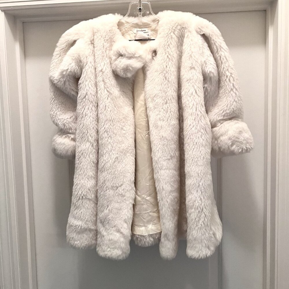 Neiman Marcus Girls Helena Faux Fur Coat-Ivory/Cream-Size 3T-Formal-Festive-Warm - Picture 11 of 16